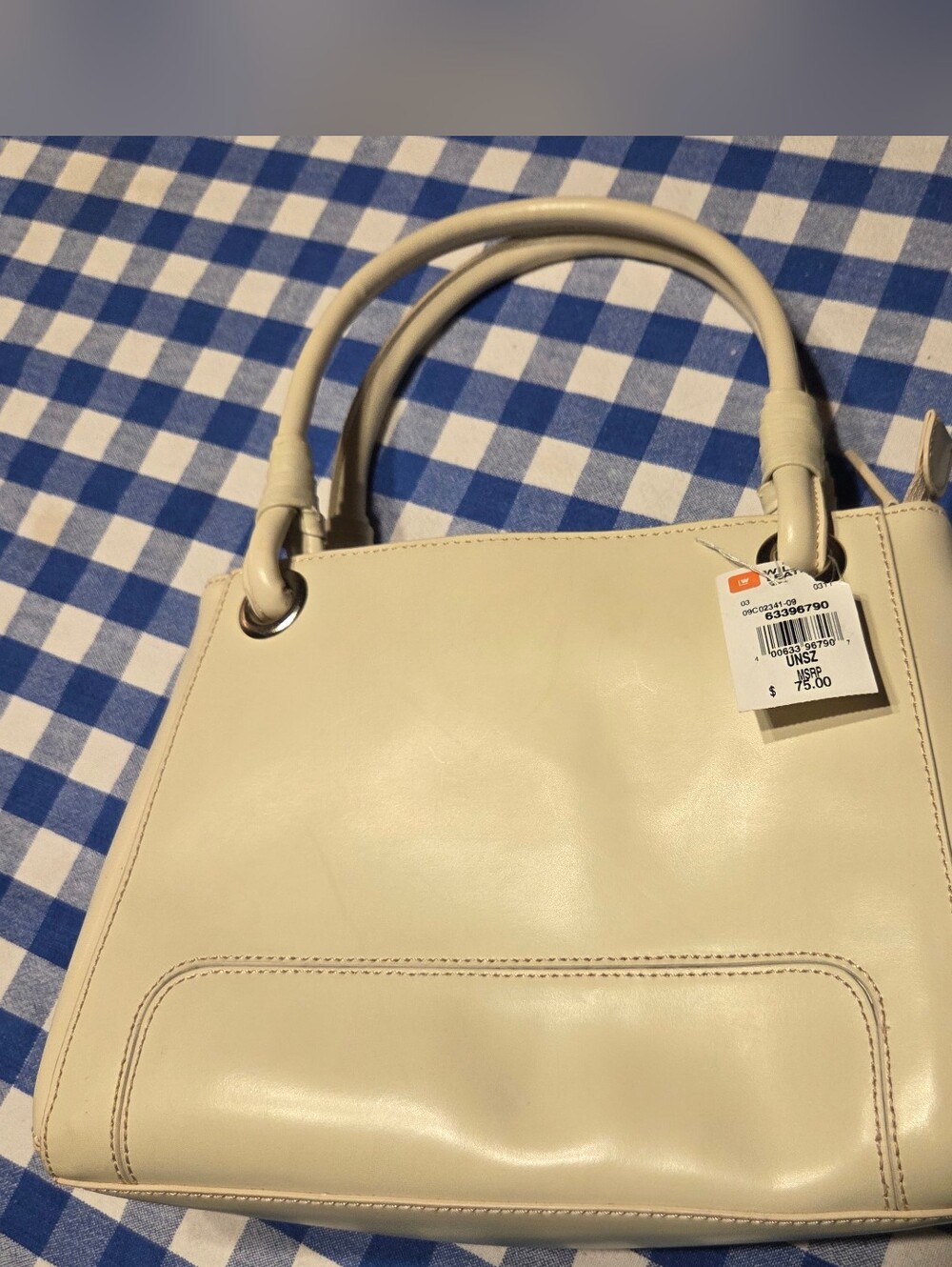 NWT Wilson Cream Leather Classic Handbag - Picture 4 of 9